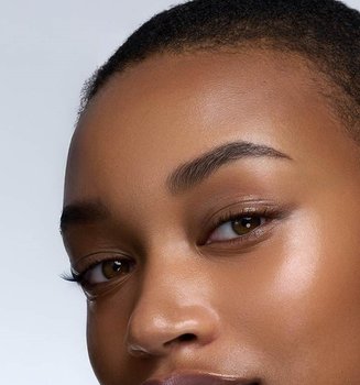 20252403 Oap Revitalift Filler Glass Skin Asset4 Na Dmi Na Na Digital Dmi
